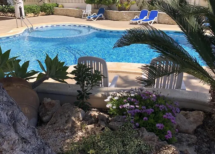 Apartament Front Line On The